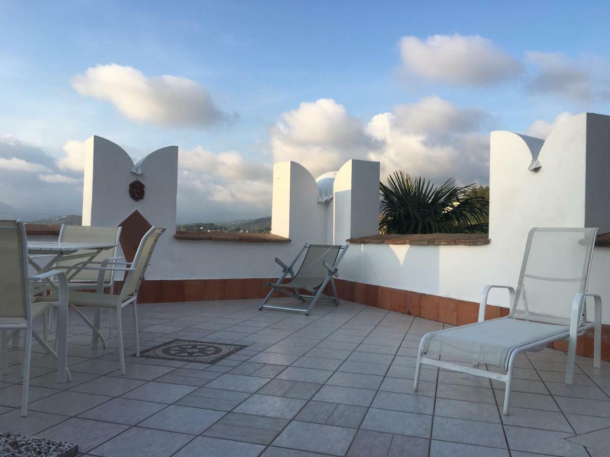 L'Antica Torre Del Porto Villa ปาลีนูโร ภายนอก รูปภาพ