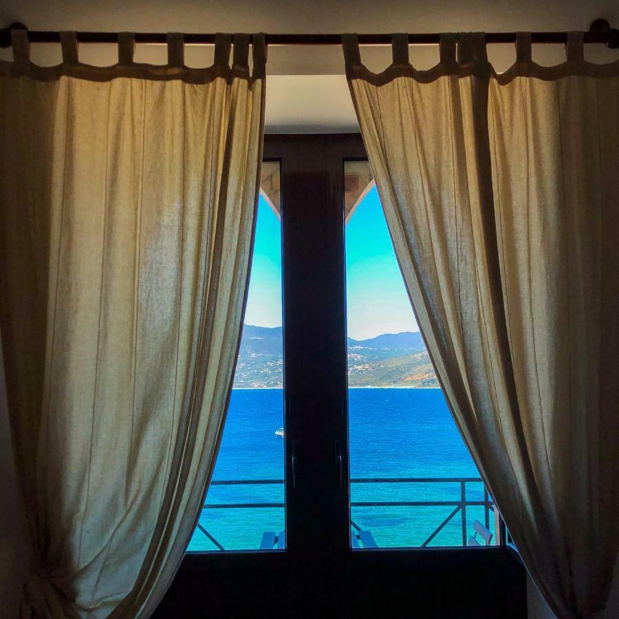 L'Antica Torre Del Porto Villa ปาลีนูโร ภายนอก รูปภาพ